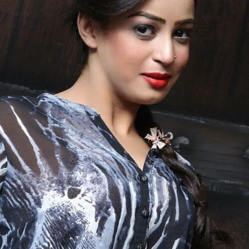 Sexy Young girl Blow your mind in Moolakadai (Chennai) 