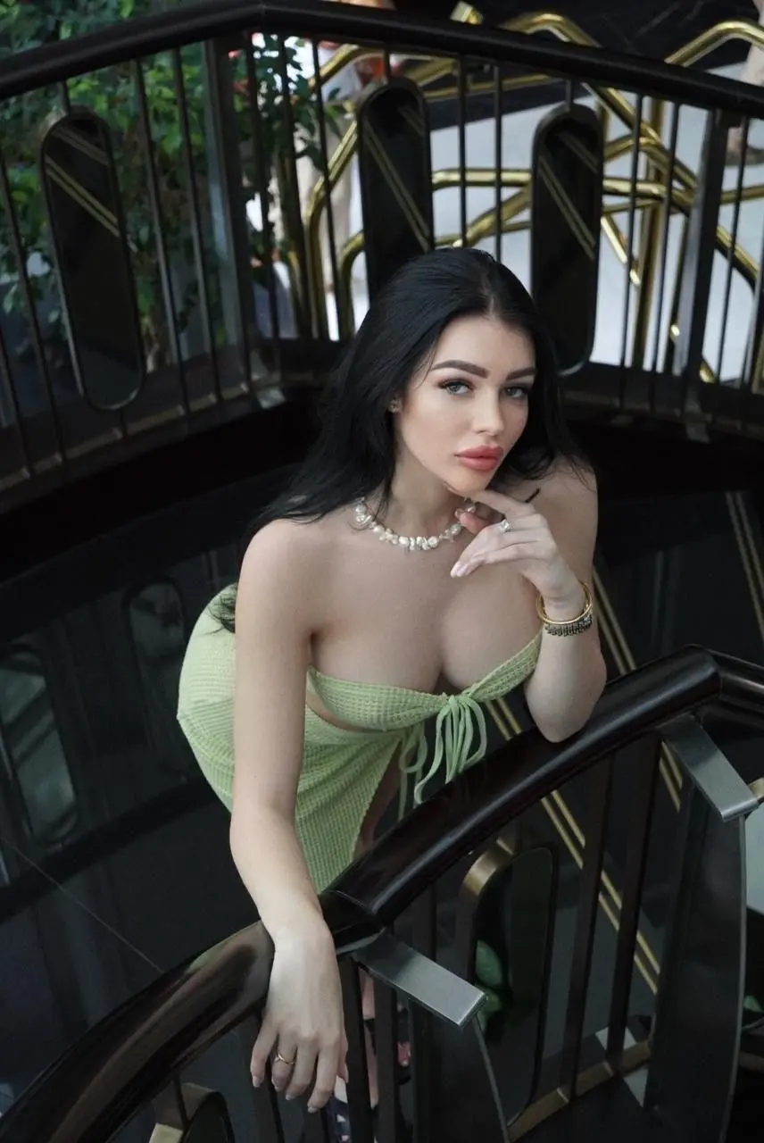 Chitlapakkam Chennai sultry, experienced, and oh-so-naughty
