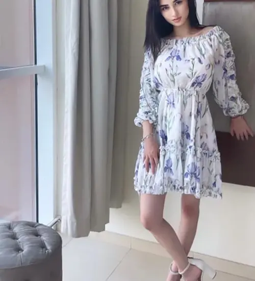 Mayur Vihar Delhi escorts ready to help you get wet and explore new pleasures, Regular sex is boring